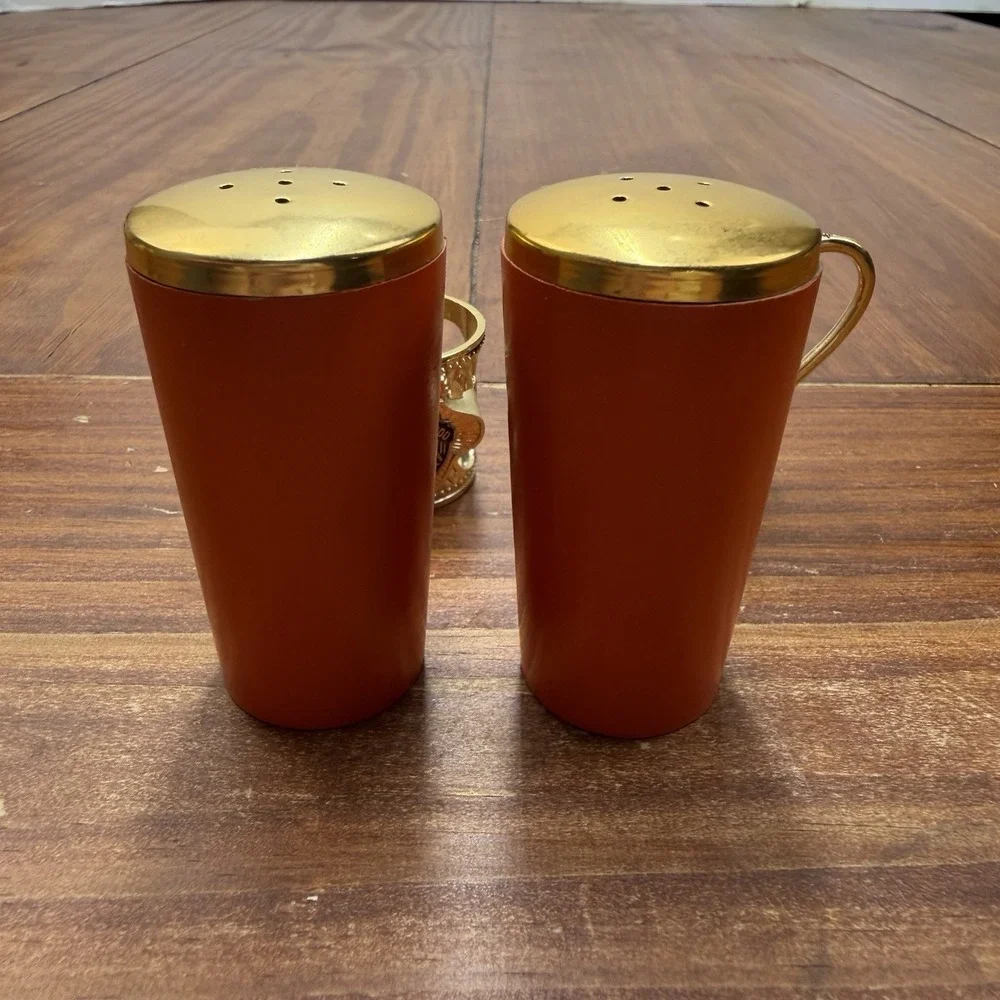 Vintage MCM St Louis Zoo Salt and Pepper Shakers Japan Wood Gold Holder Kitsch